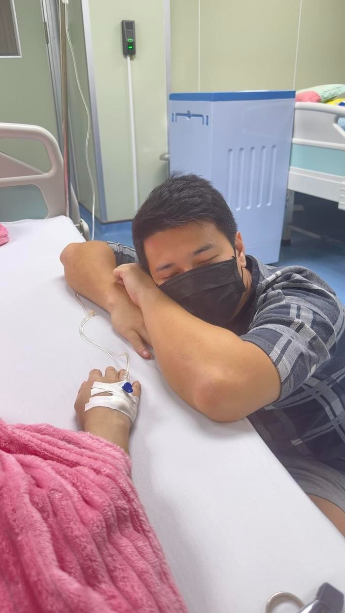 Bạch Lan Phương buồn bã báo tin không giữ được con chung với Huỳnh Anh - Ảnh 1 Bạch Lan Phương buồn bã báo tin không giữ được con chung với Huỳnh Anh - Ảnh 1