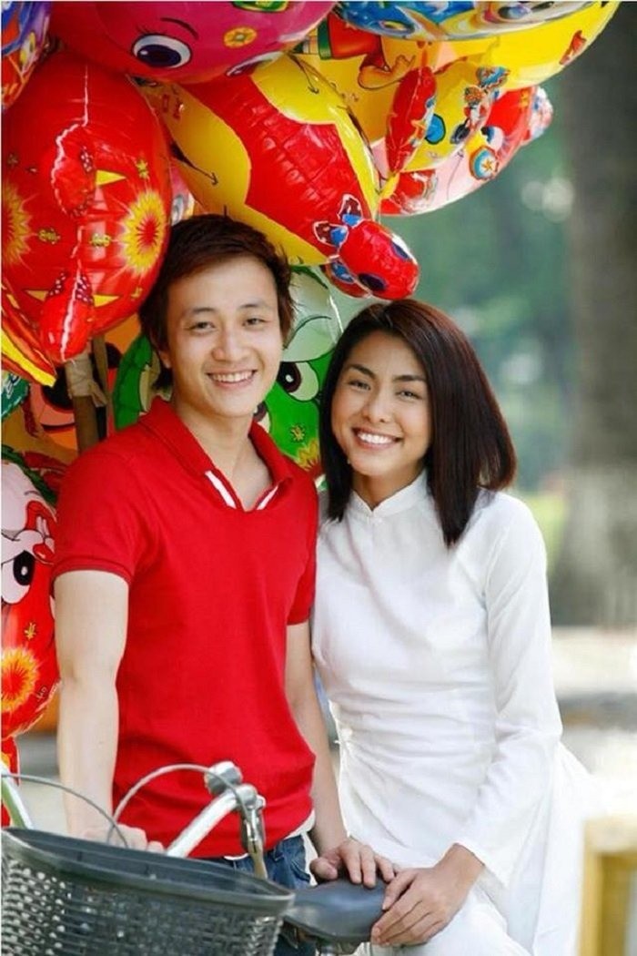 Lương Mạnh Hải và Tăng Thanh Hà trong Bỗng dưng muốn khóc. Ảnh: Internet Lương Mạnh Hải và Tăng Thanh Hà trong Bỗng dưng muốn khóc. Ảnh: Internet