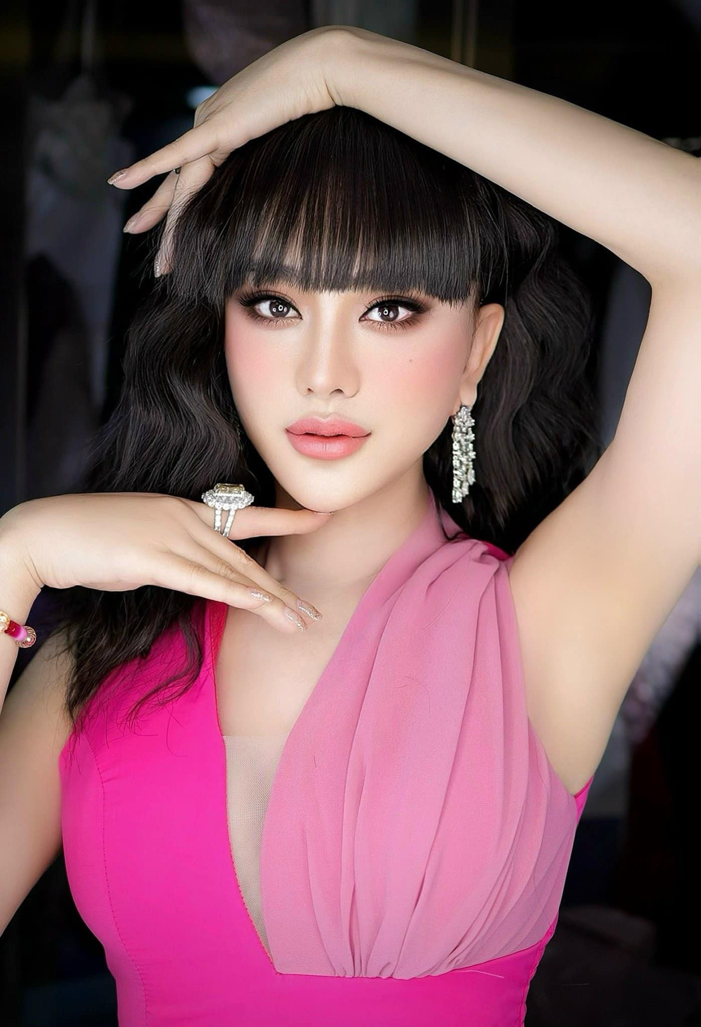 Lâm Khánh Chi hậu trùng tu nhan sắc nay nhận về nhiều lời ngợi khen về ngoại hình. Ảnh: FBNV