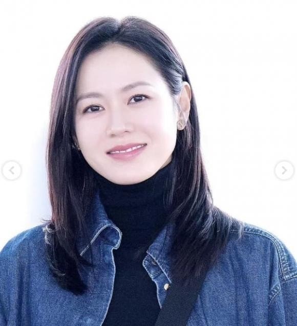 Son Ye Jin hiện diện xinh đẹp tại sân bay. Ảnh: Internet Son Ye Jin hiện diện xinh đẹp tại sân bay. Ảnh: Internet