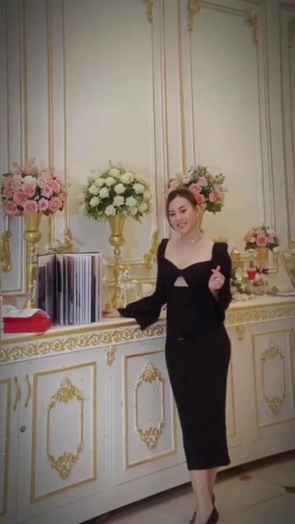Phương Oanh thảnh thơi tận hưởng cuộc sống khi mang bầu song thai - Ảnh 3 Phương Oanh thảnh thơi tận hưởng cuộc sống khi mang bầu song thai - Ảnh 3