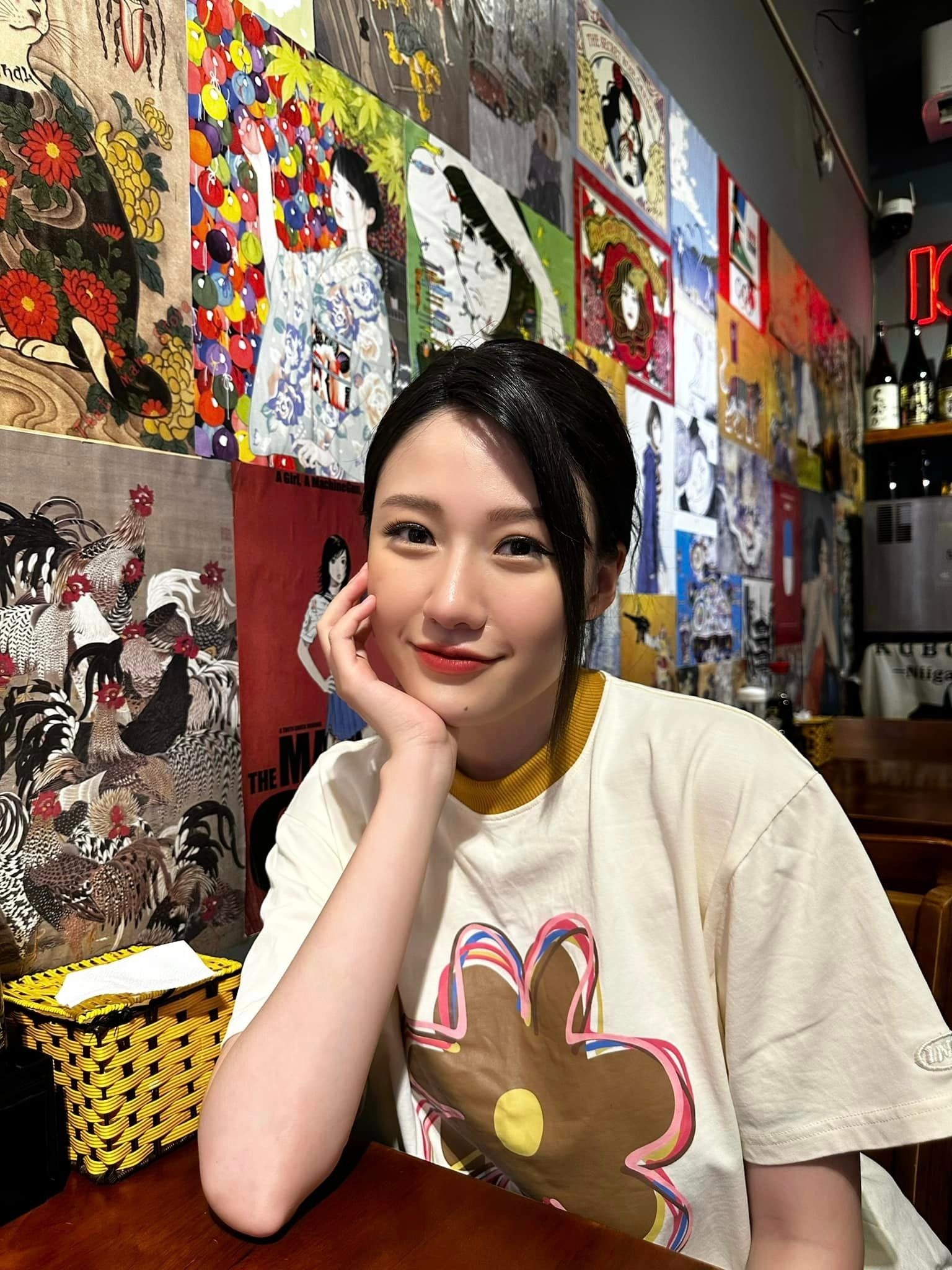 Nhan sắc đời thường trong veo của em gái Trấn Thành. Ảnh: FBNV