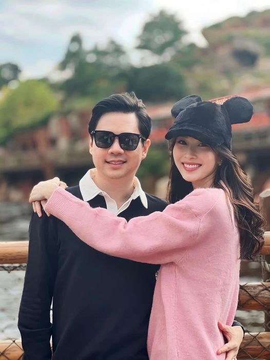 Đặng Thu Thảo có hôn nhân hạnh phúc khiến bao người ngưỡng mộ. Ảnh: FBNV Đặng Thu Thảo có hôn nhân hạnh phúc khiến bao người ngưỡng mộ. Ảnh: FBNV