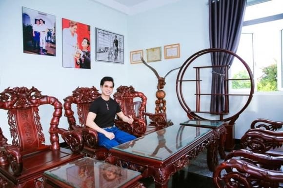 Không gian bên trong hoành tráng của biệt thự Ngọc Sơn. Ảnh: Internet Không gian bên trong hoành tráng của biệt thự Ngọc Sơn. Ảnh: Internet