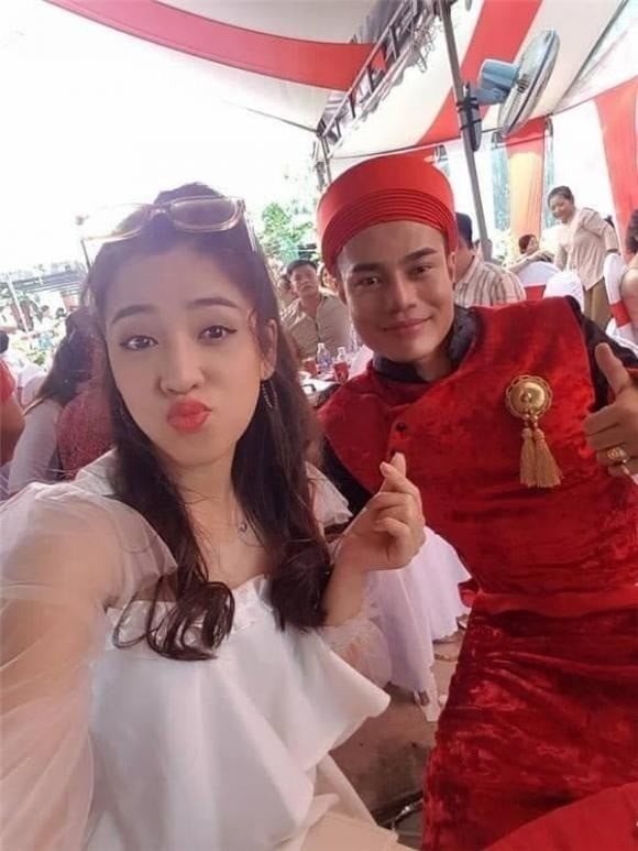 Sao Việt 4/12: Lê Dương Bảo Lâm hứng 'gạch đá', lý do Quốc Trường vắng mặt ở Chị Đẹp Đạp Gió Rẽ Sóng - Ảnh 1 Sao Việt 4/12: Lê Dương Bảo Lâm hứng 'gạch đá', lý do Quốc Trường vắng mặt ở Chị Đẹp Đạp Gió Rẽ Sóng - Ảnh 1