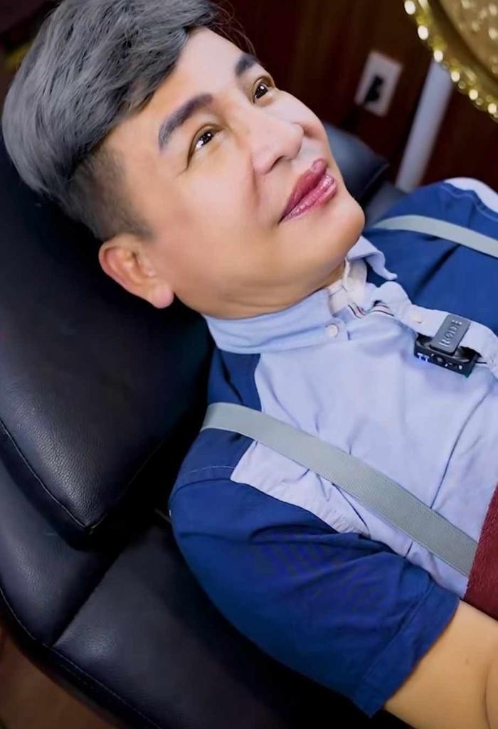 MC Thanh Bạch gây bất ngờ với diện mạo mới hậu thực hiện trùng tu nhan sắc - Ảnh 1 MC Thanh Bạch gây bất ngờ với diện mạo mới hậu thực hiện trùng tu nhan sắc - Ảnh 1