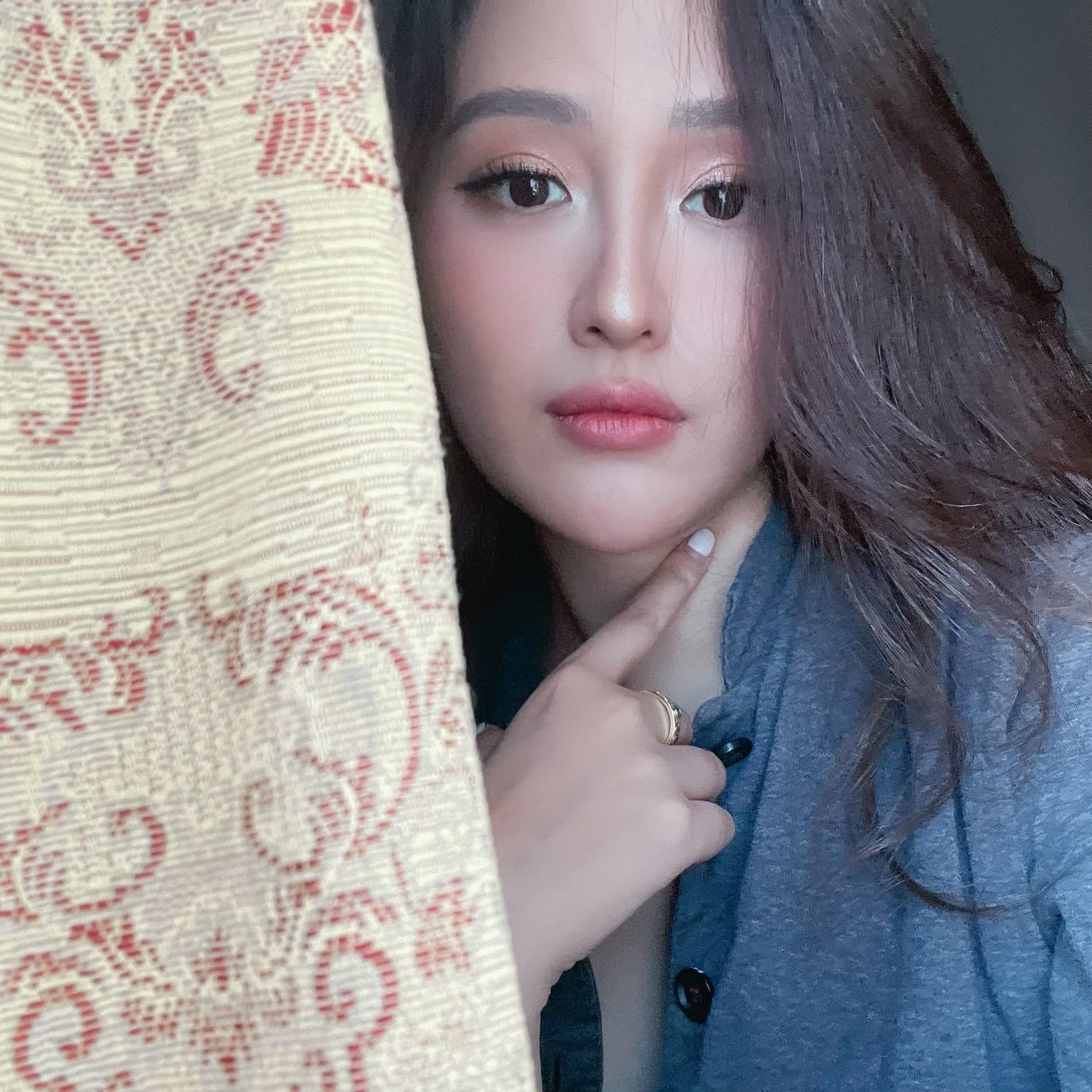 Mai Phương Thúy khoe nhan sắc xinh đẹp rạng ngời. Ảnh: FBNV