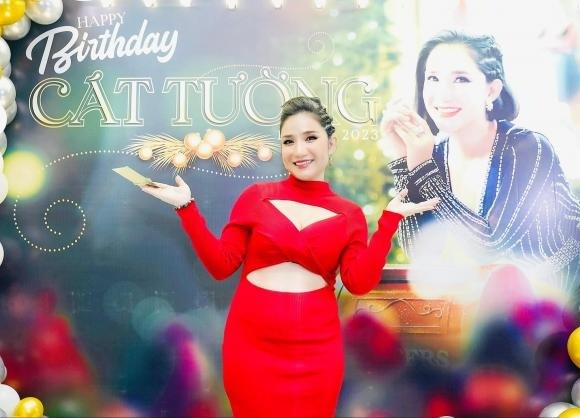 MC Cát Tường trải lòng về cuộc sống bất ổn sau khi bị réo tên vì hoạt động quảng cáo sai sự thật - Ảnh 1 MC Cát Tường trải lòng về cuộc sống bất ổn sau khi bị réo tên vì hoạt động quảng cáo sai sự thật - Ảnh 1