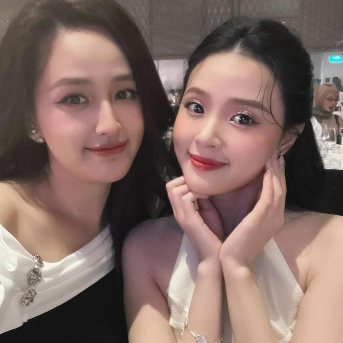 Gương mặt nàng hậu dù có phần tròn trịa hơn nhưng vẫn rất xinh đẹp. Ảnh: FBNV Gương mặt nàng hậu dù có phần tròn trịa hơn nhưng vẫn rất xinh đẹp. Ảnh: FBNV