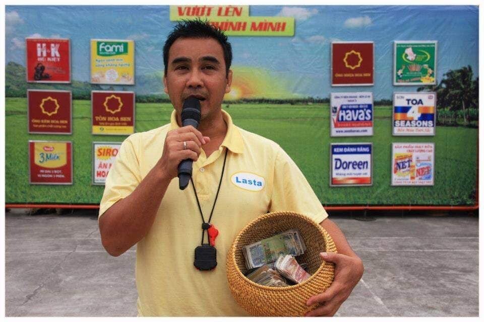 MC Quyền Linh là gương mặt nhận được nhiều tình cảm của công chúng. Ảnh: Internet MC Quyền Linh là gương mặt nhận được nhiều tình cảm của công chúng. Ảnh: Internet