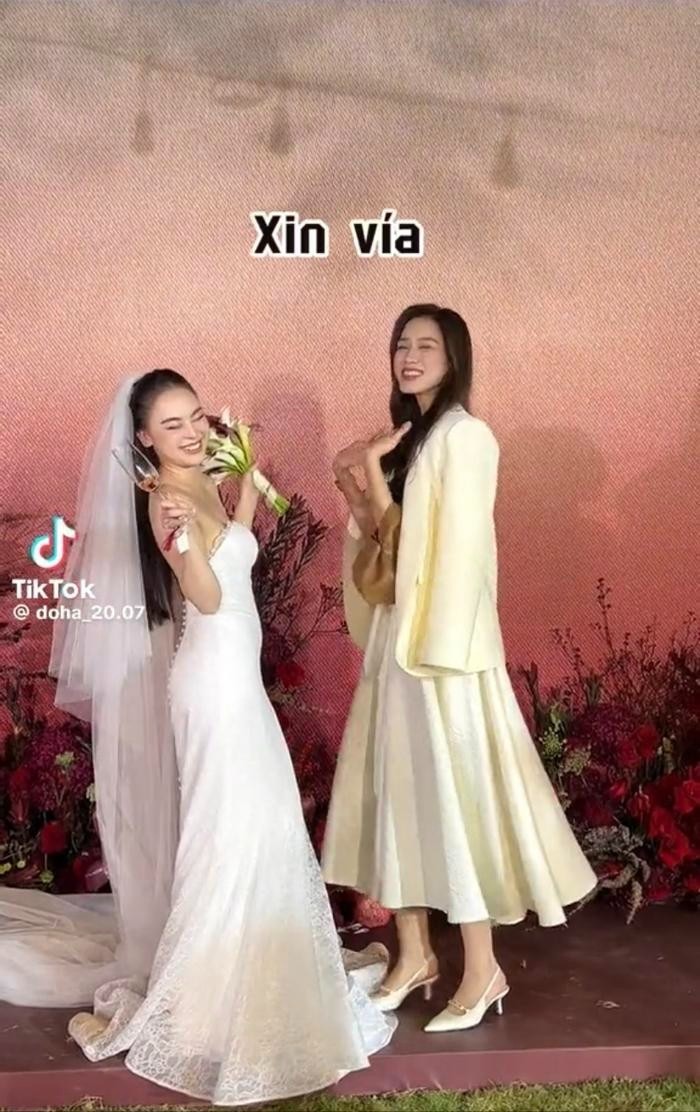 Sao Việt 31/12: Hoa hậu Ý Nhi đón năm mới ở trời Tây, Siu Black báo tin vui hậu kết hôn - Ảnh 3 Sao Việt 31/12: Hoa hậu Ý Nhi đón năm mới ở trời Tây, Siu Black báo tin vui hậu kết hôn - Ảnh 3