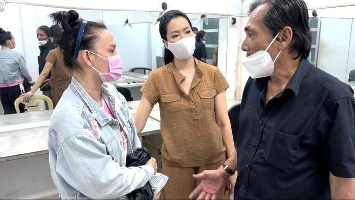 Trịnh Kim Chi và Thương Tín từng có mâu thuẫn về tiền bạc. Ảnh: Internet Trịnh Kim Chi và Thương Tín từng có mâu thuẫn về tiền bạc. Ảnh: Internet