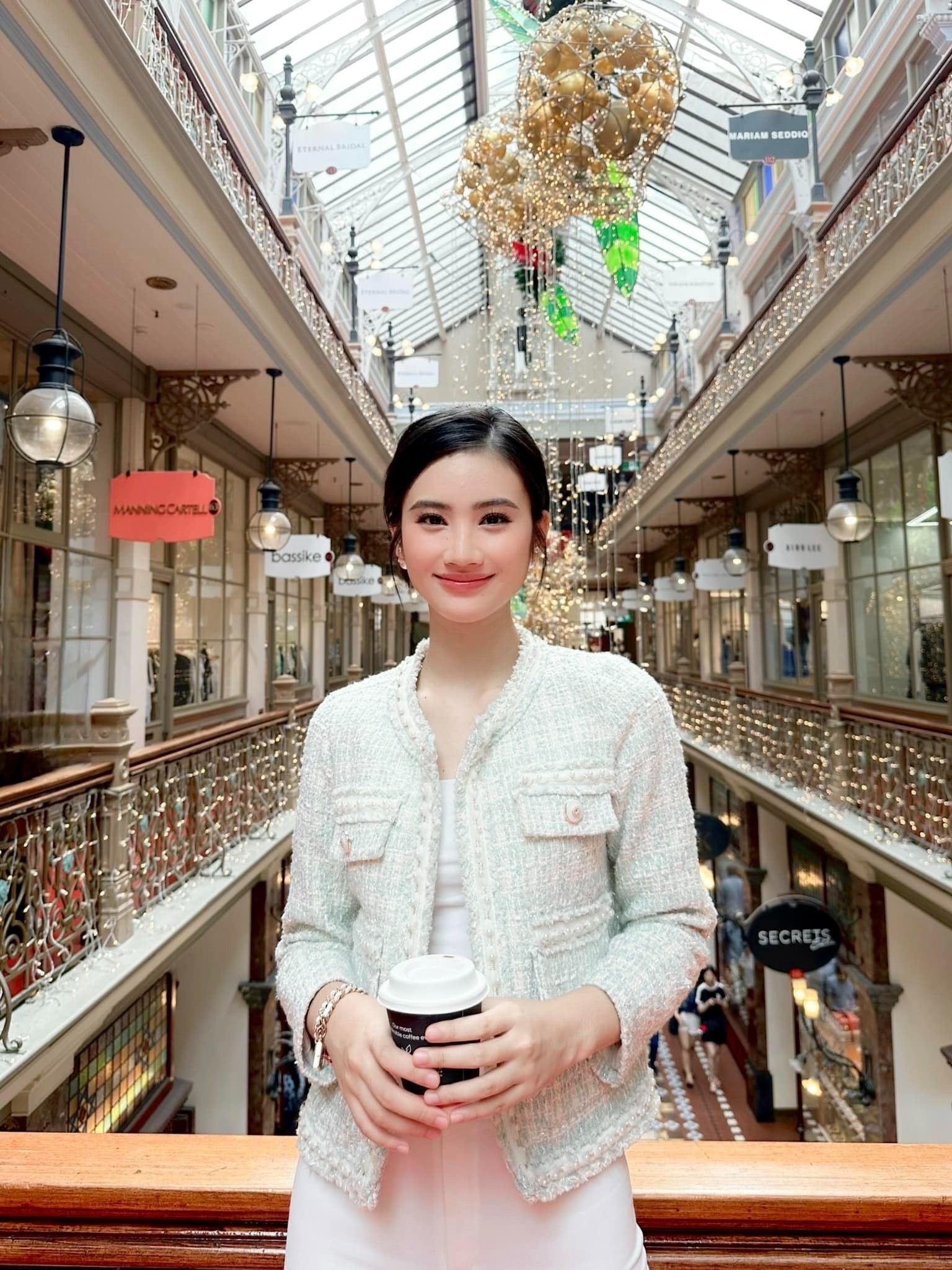 Nhan sắc thăng hạng của Ý Nhi nhận về nhiều lời ngợi khen. Ảnh: FBNV Nhan sắc thăng hạng của Ý Nhi nhận về nhiều lời ngợi khen. Ảnh: FBNV