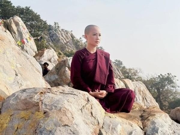 Diễn viên Hoàng Yến đi siêu âm, úp mở về việc có thêm em bé ở tuổi U50 - Ảnh 2 Diễn viên Hoàng Yến đi siêu âm, úp mở về việc có thêm em bé ở tuổi U50 - Ảnh 2