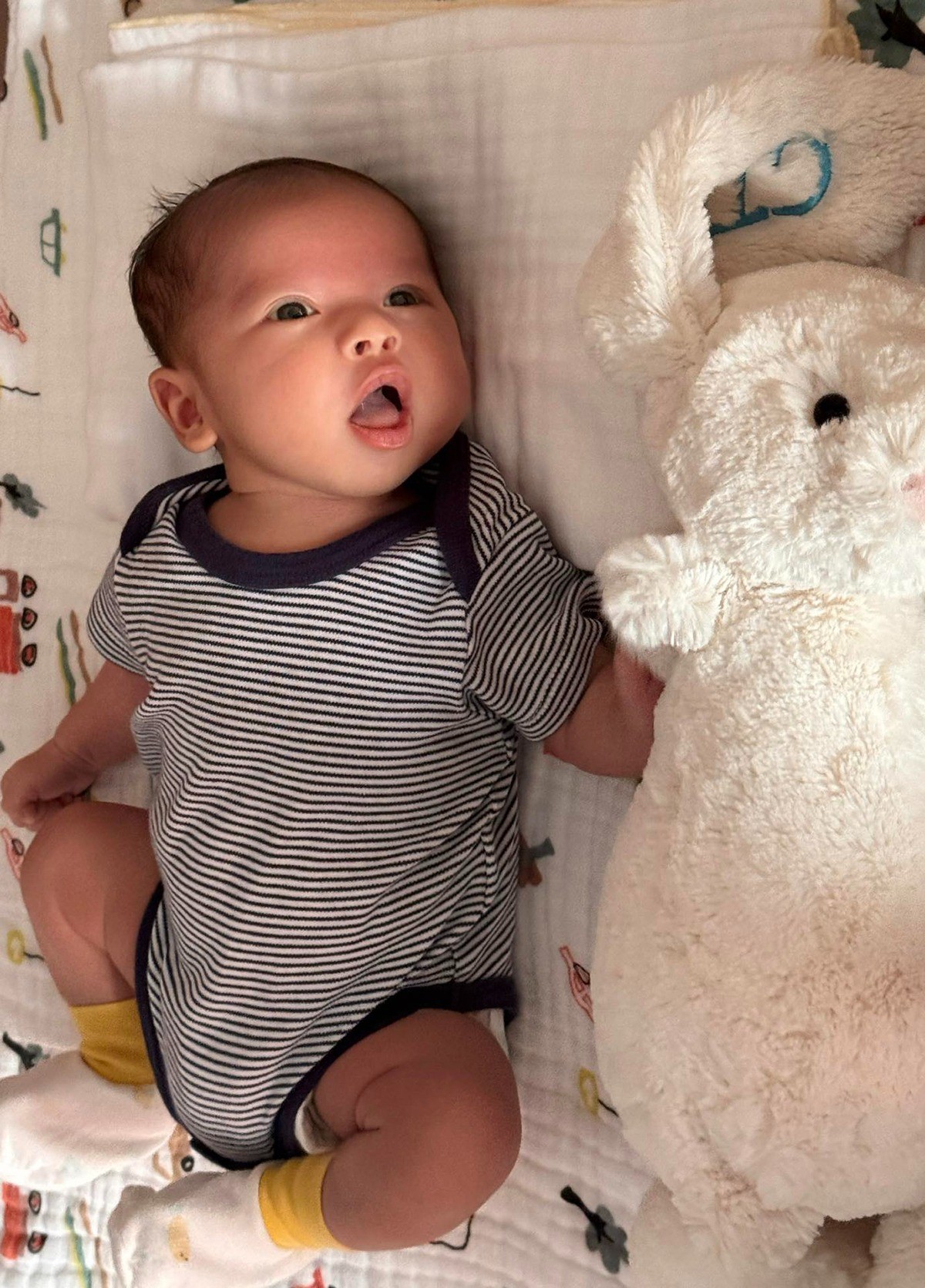 Cao Thái Sơn khoe cận dung mạo quý tử, không quên hé lộ về mẹ của con trai - Ảnh 1