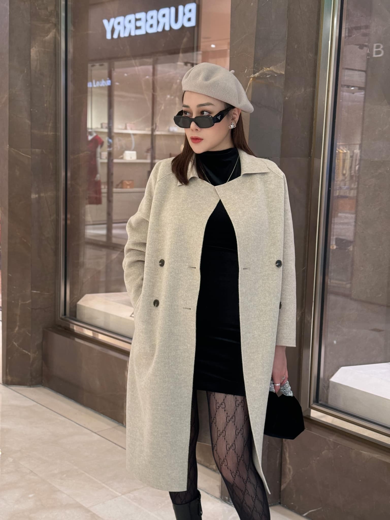 Phương Oanh cực sang chảnh khi mang bầu. Ảnh: FBNV