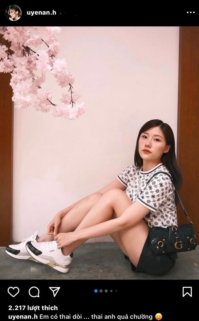 Sao Việt 18/1: Khoảnh khắc ngọt ngào của vợ chồng Đỗ Mỹ Linh, em gái Trấn Thành báo tin 'có thai' - Ảnh 2 Sao Việt 18/1: Khoảnh khắc ngọt ngào của vợ chồng Đỗ Mỹ Linh, em gái Trấn Thành báo tin 'có thai' - Ảnh 2