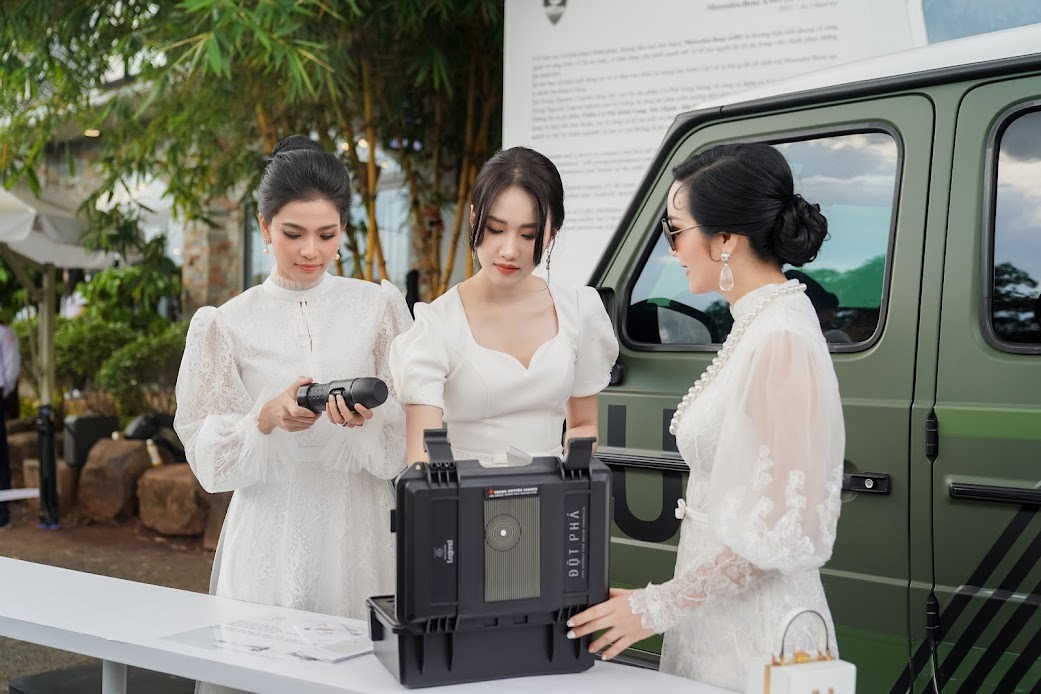 Hoa hậu Giáng My, Tiểu Vy, Đỗ Thị Hà thích thú trải nghiệm cà phê Thiền - Ảnh 1 Hoa hậu Giáng My, Tiểu Vy, Đỗ Thị Hà thích thú trải nghiệm cà phê Thiền - Ảnh 1