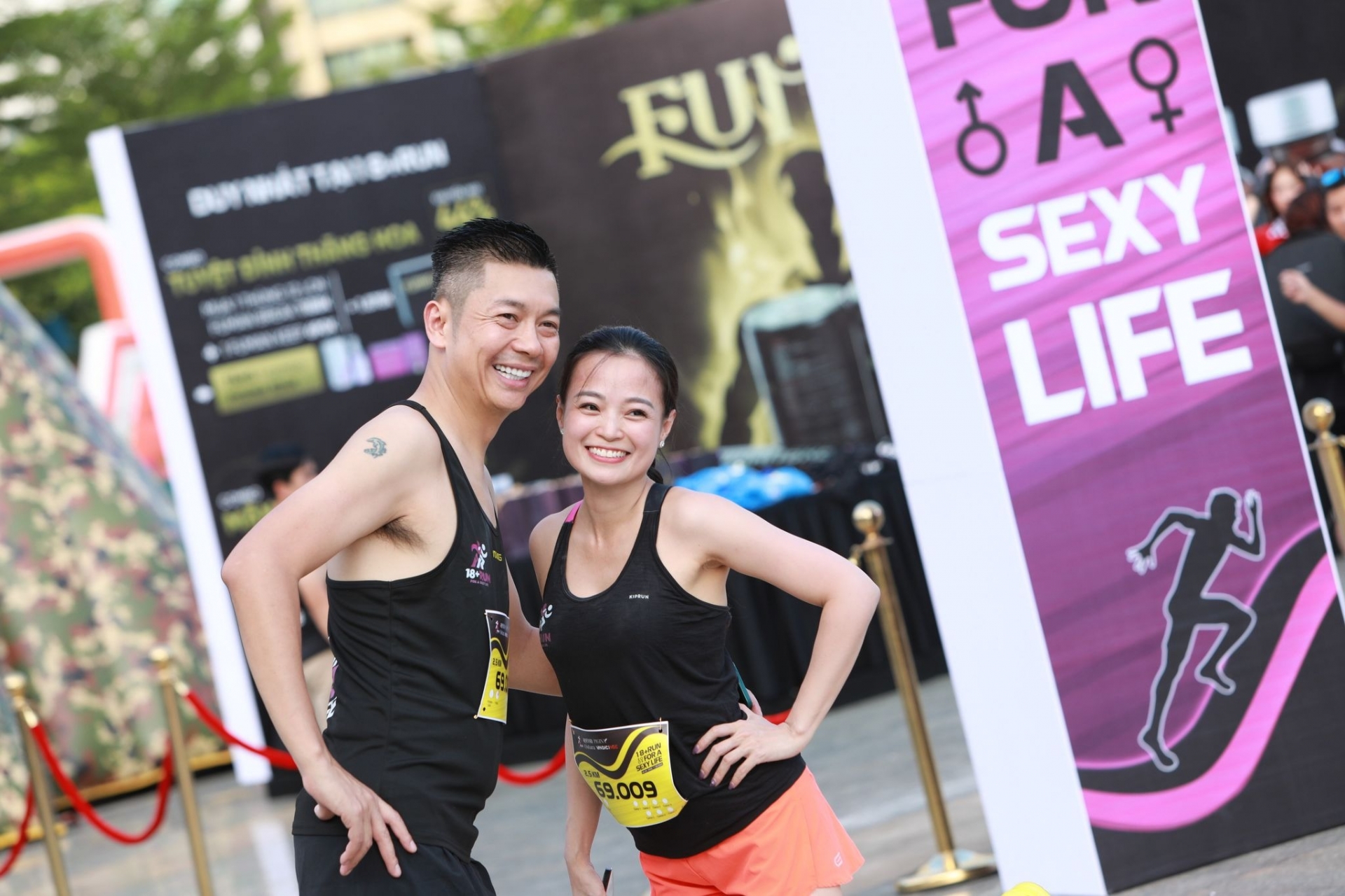 Ông Ngô Quang Cường - Chủ tịch Fuman cùng bà Trần Mai Linh - Chủ tịch nhãn hàng Pigina, đồng Trưởng ban tổ chức chương trình.