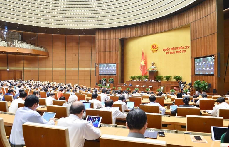 Quang cảnh phiên họp. Quang cảnh phiên họp.