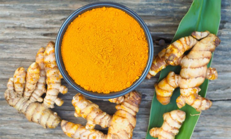 Hoạt chất curcumin ở nghệ được biết đến là chất chống lão hóa, giúp duy trì trí nhớ. Hoạt chất curcumin ở nghệ được biết đến là chất chống lão hóa, giúp duy trì trí nhớ.