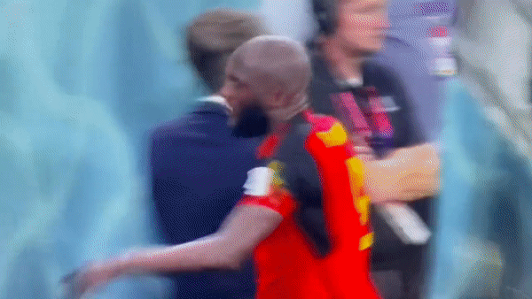 Video: Những pha bỏ lỡ khó tin của 'thần rừng' Lukaku khiến tuyển Bỉ bị về nước sớm
