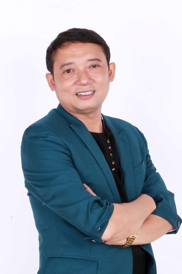 Nghệ sĩ Chiến Thắng.