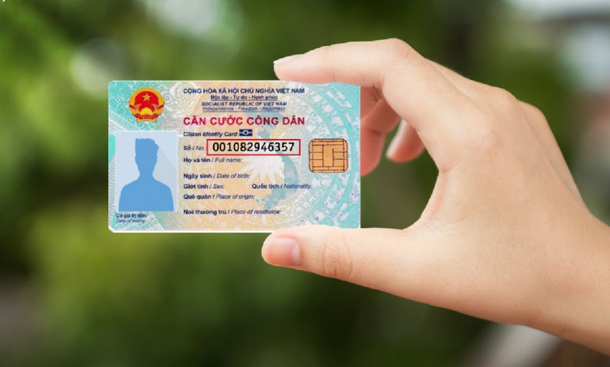12 con số trên thẻ căn cước công dân gắn chip chính là mã định danh cá nhân. Công dân khai sinh ở Hà Nội có mã 001, Hải Phòng có mã 031, Đà Nẵng có mã 048, TP. Hồ Chí Minh có mã 079…