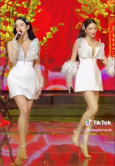 Vui xuân cùng đàn chị, Diệp Lâm Anh khiến fan xuýt xoa: 'Chỉ thấy toàn sự xinh đẹp trong clip này!' - Ảnh 1