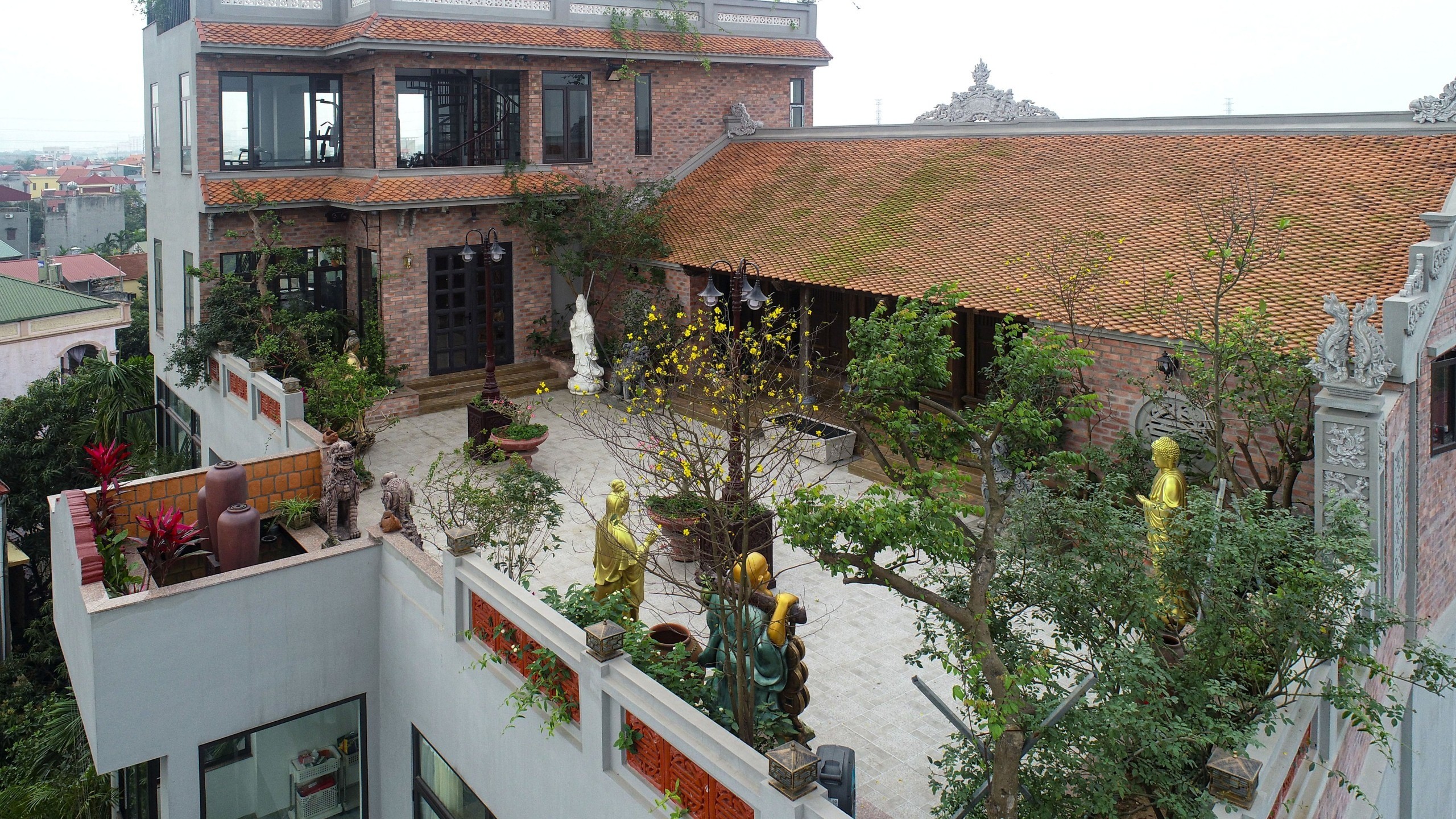 Nhà nào có những dấu hiệu này chắc chắn gia chủ đang được Thần Tài gõ cửa, tiền vào đầy thẻ, tiền ra lẻ tẻ - Ảnh 3