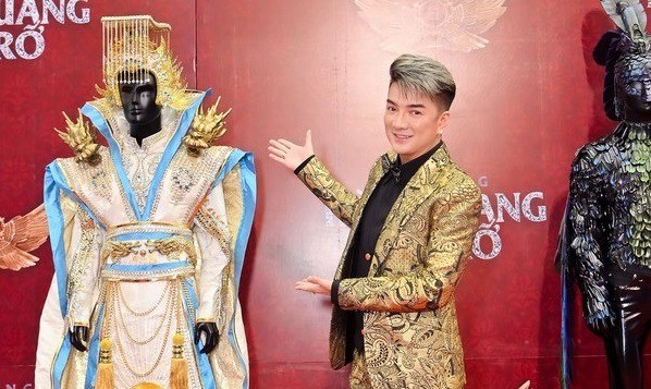 Đàm Vĩnh Hưng trải lòng sau khi bỏ chữ The King: 'Ước mơ cuối cùng trước khi 'gác kiếm' có vẻ gian nan quá!' - Ảnh 4 Đàm Vĩnh Hưng trải lòng sau khi bỏ chữ The King: 'Ước mơ cuối cùng trước khi 'gác kiếm' có vẻ gian nan quá!' - Ảnh 4