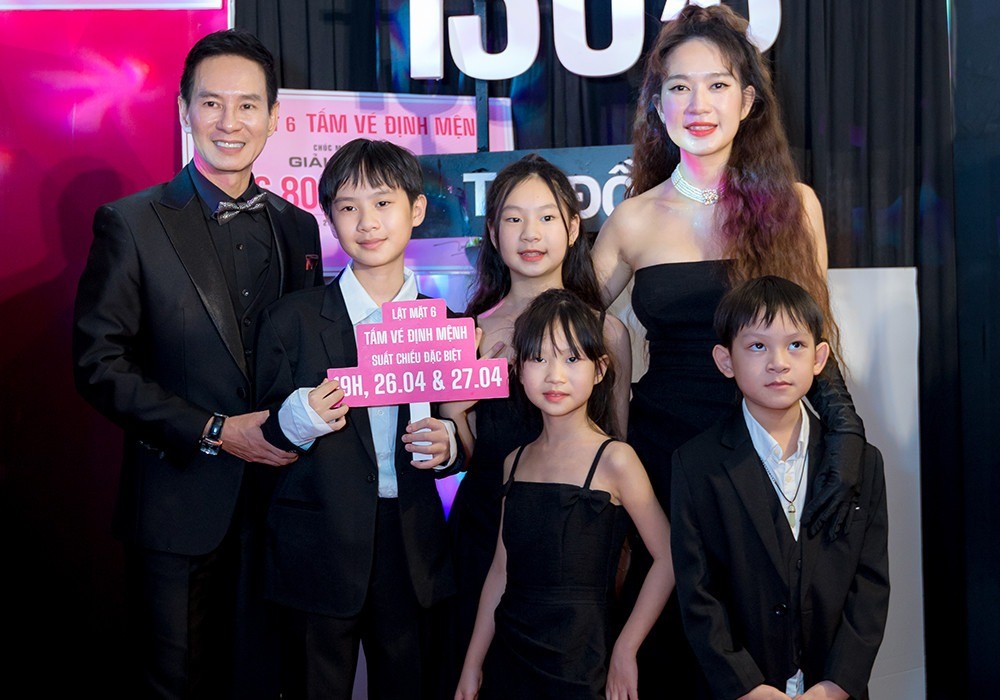 Lý Hải tiết lộ dù đã là lần thứ 6 ra mắt phim nhưng nam đạo diễn vẫn không tránh khỏi cảm giác bị hồi hộp và lo lắng. Lý Hải tiết lộ tin vui khi phim đã bán hơn 70.000 vé dù còn 3 ngày nữa mới đến ngày phát hành. 