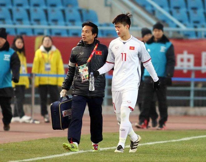 Ông từng cùng đội tuyển U23 Việt Nam (Thường Châu - Trung Quốc tại Vòng Chung kết U23 Châu Á do AFC tổ chức).