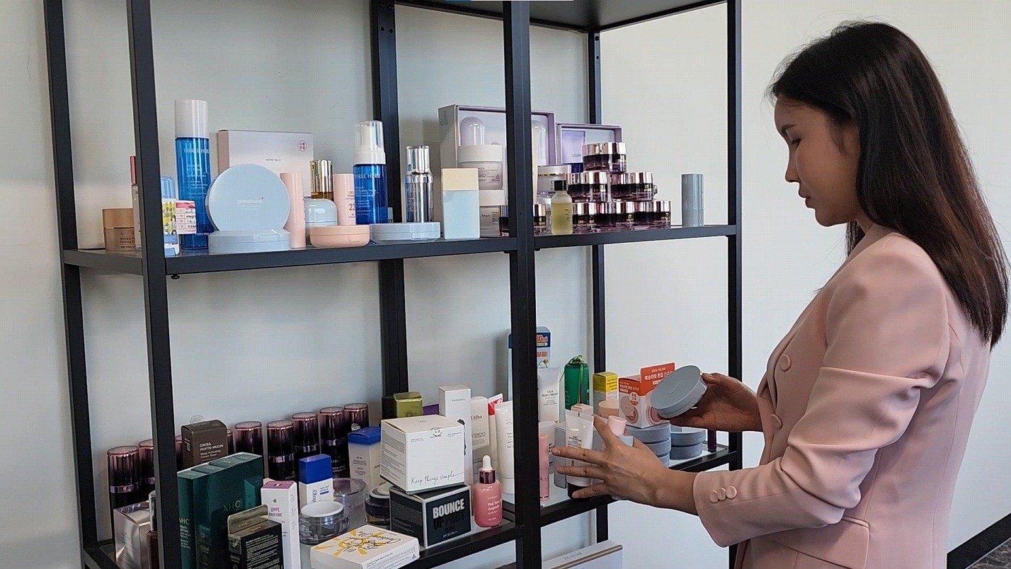 Hot Beauty Blogger Huyền Hàn Quốc - Cô gái trẻ gây 'bão mạng' khát khao với nghề sáng tạo nội dung - Ảnh 4