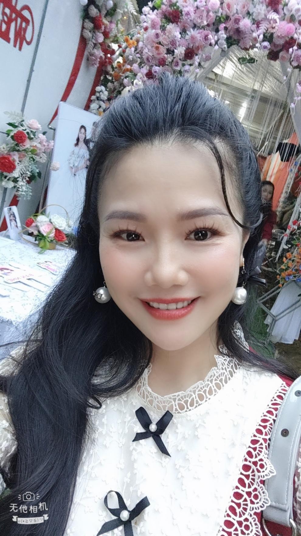 Nguyễn Thị Hồng - Khi đam mê dẫn lối và nỗ lực làm bàn đạp để chinh phục hành trình khởi nghiệp kinh doanh mỹ phẩm - Ảnh 2