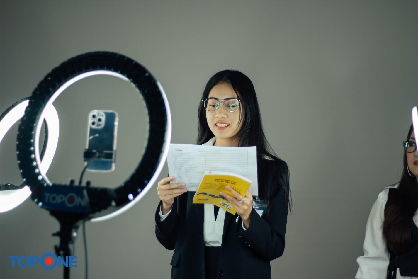 Học viện Livestream giúp bạn cập nhật kỹ năng mới để thành công hơn khi bán hàng trực tuyến