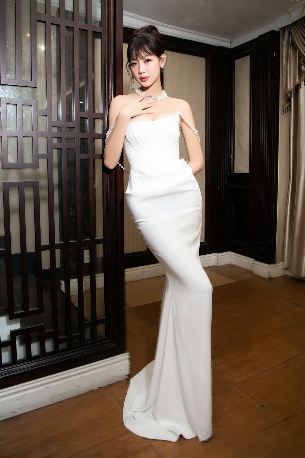 Bảo Ngọc ngày càng thăng hạng nhan sắc và mỗi lần xuất hiện là mỗi lần sang xịn mịn