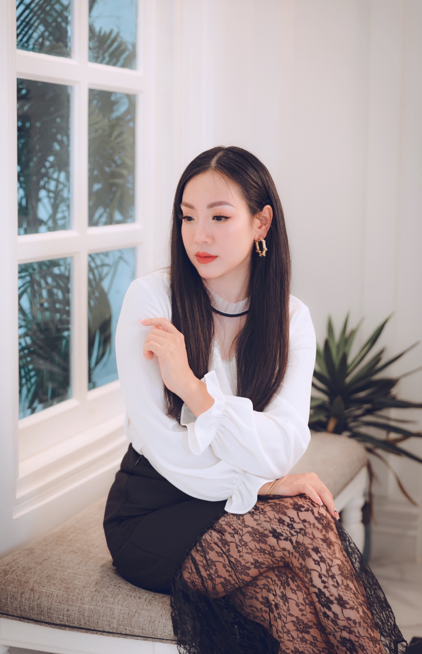 Hạnh Dung gợi ý phối đồ công sở đơn giản mà sang - Ảnh 9 Hạnh Dung gợi ý phối đồ công sở đơn giản mà sang - Ảnh 9