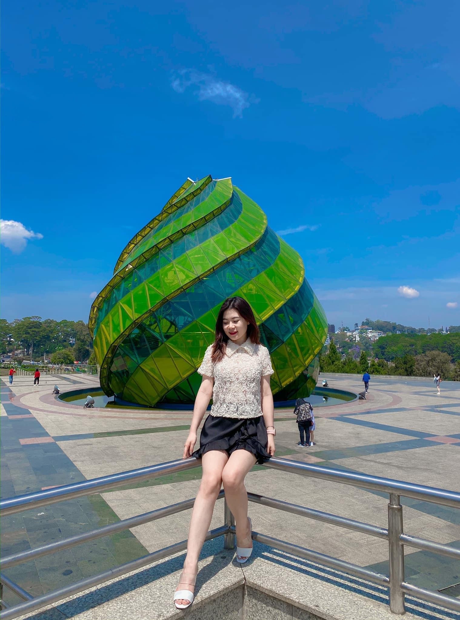 Tiktoker Hiền Hinhy tự tin trong vẻ đẹp tự nhiên