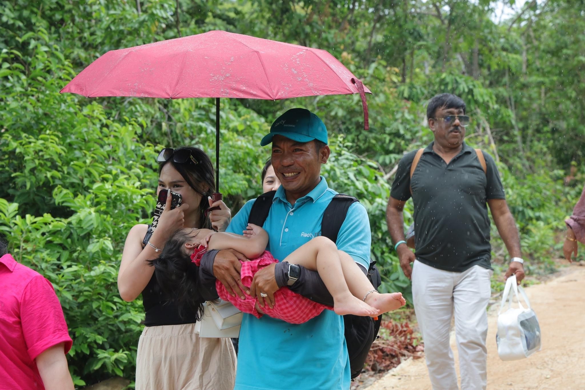 ROOTY TRIP Phú Quốc - Kết nối những HDV địa phương siêu độc đáo - Ảnh 3