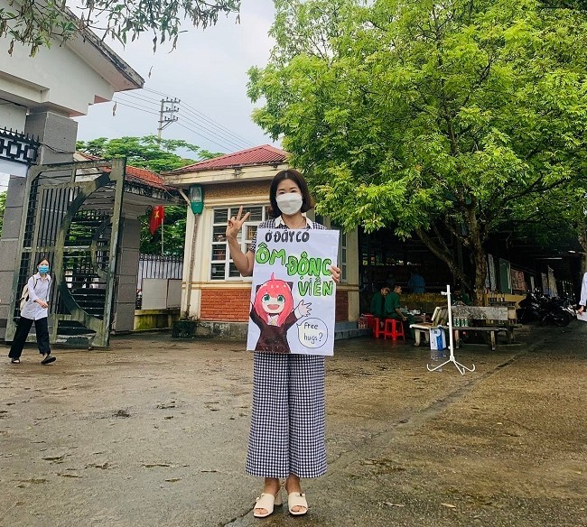Slogan 'chất' trong kỳ thi tốt nghiệp THPT 2022, sĩ tử hào hứng 'rinh' ngay điểm 10 - Ảnh 1 Slogan 'chất' trong kỳ thi tốt nghiệp THPT 2022, sĩ tử hào hứng 'rinh' ngay điểm 10 - Ảnh 1