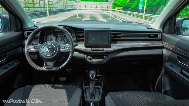 Suzuki Ertiga hybrid sắp chào bán tại Việt Nam, giá bán cùng thông số gây bất ngờ 