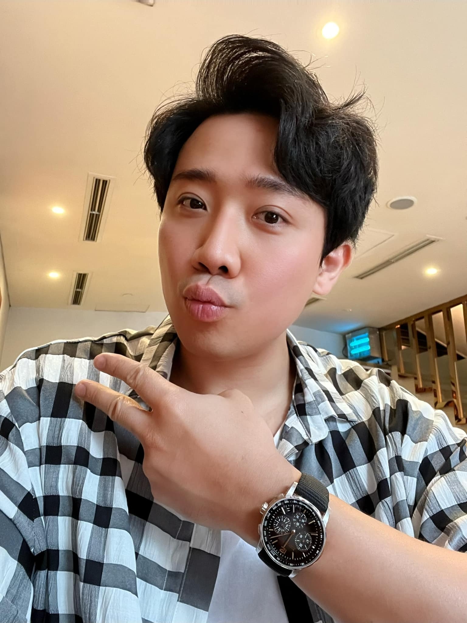 Trấn Thành hiện tại tâm trạng đang rất phấn khởi (Ảnh: FBNV)