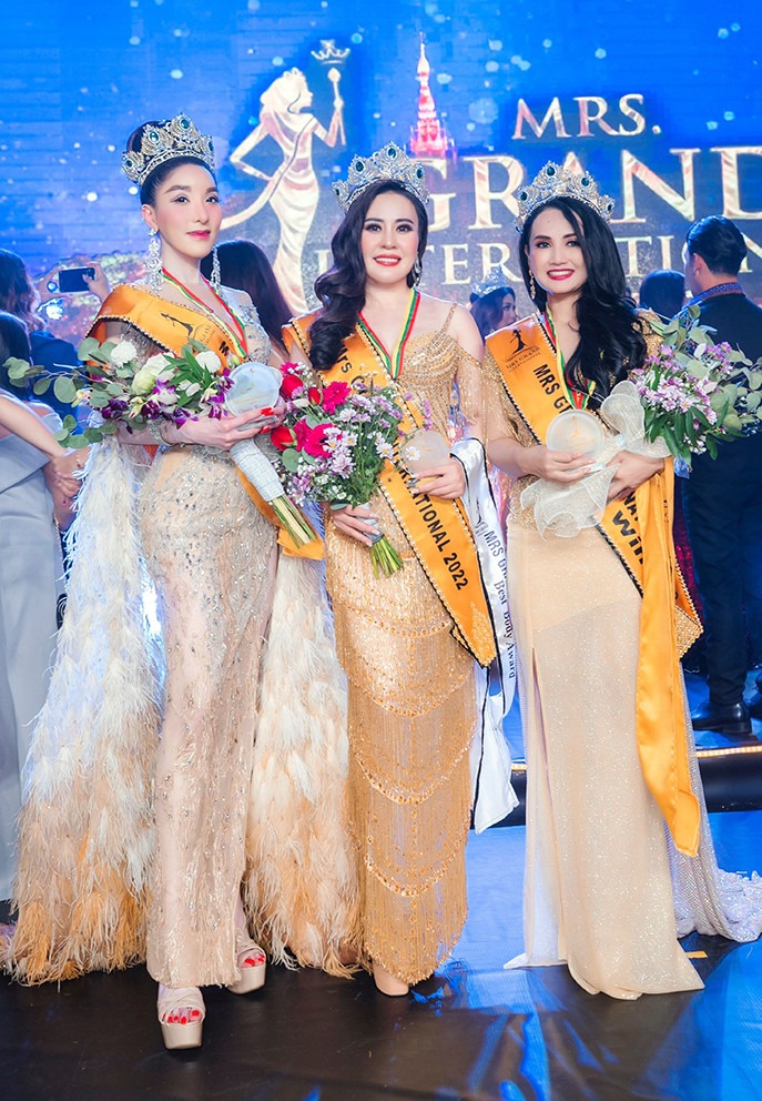 Phan Kim Oanh là ai? Tiểu sử, sự nghiệp của Mrs Grand International 2022 - Ảnh 4 Phan Kim Oanh là ai? Tiểu sử, sự nghiệp của Mrs Grand International 2022 - Ảnh 4