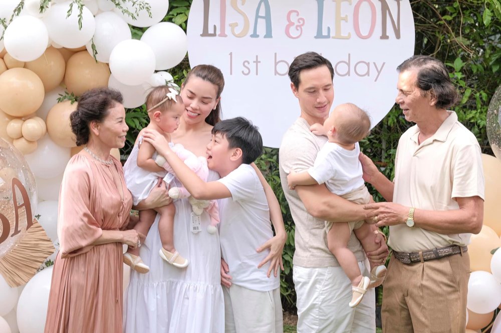 Gia đình nhỏ của Hồ Ngọc Hà - Kim Lý (Ảnh: FBNV)