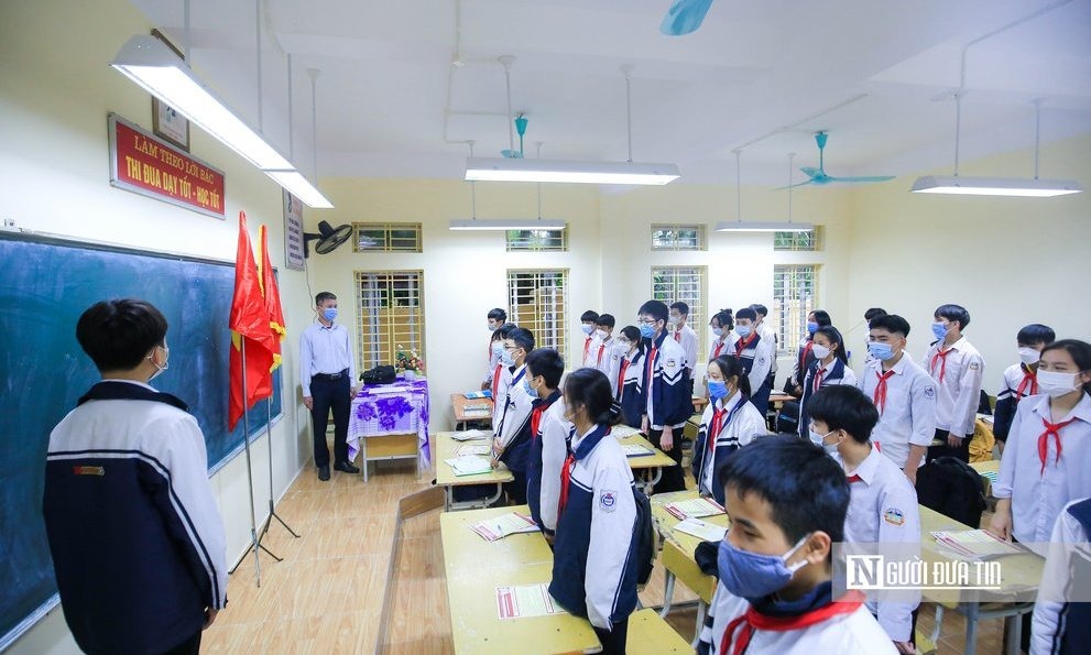 Dù ở thời kỳ nào thầy cô giáo vẫn luôn đóng vai trò quan trọng trong đào tạo nhân lực cho đất nước (Ảnh: Hữu Thắng).