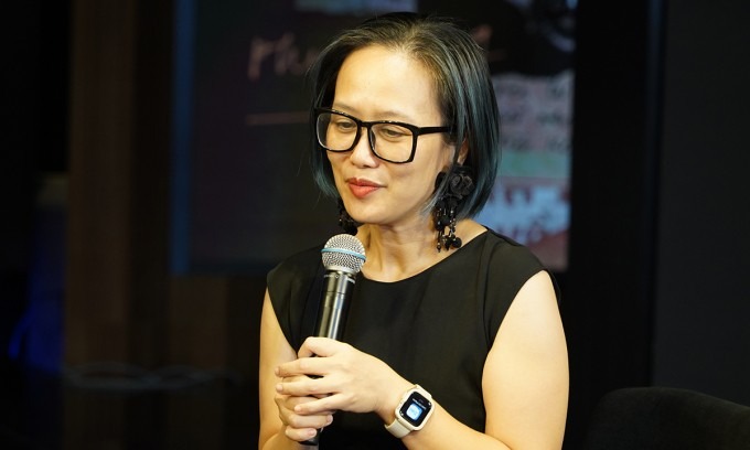 Nghệ sĩ Trinh Hương - con gái cả nhạc sĩ Phú Quang.