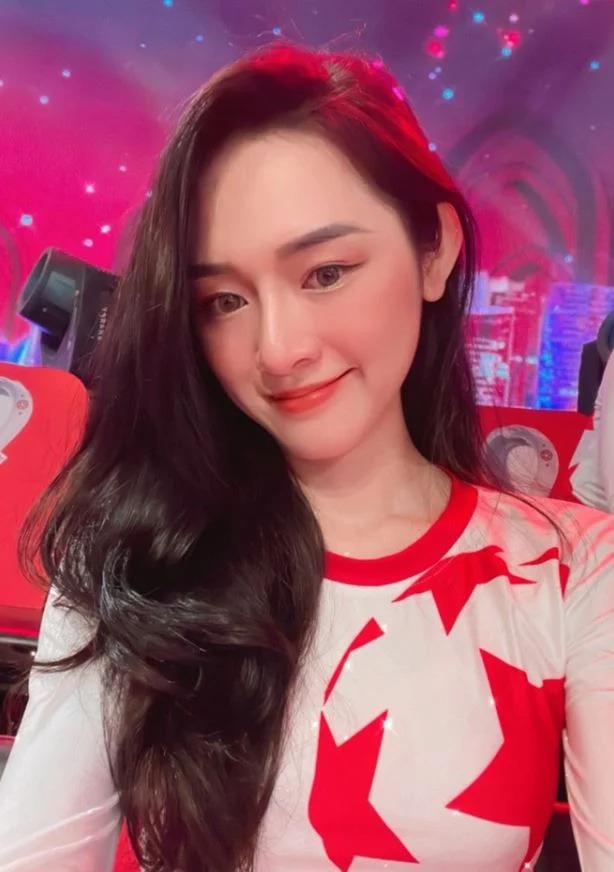 Thúy Hiền nhận được sự quan tâm lớn từ phía khán giả truyền hình (Ảnh: FBNV) Thúy Hiền nhận được sự quan tâm lớn từ phía khán giả truyền hình (Ảnh: FBNV)