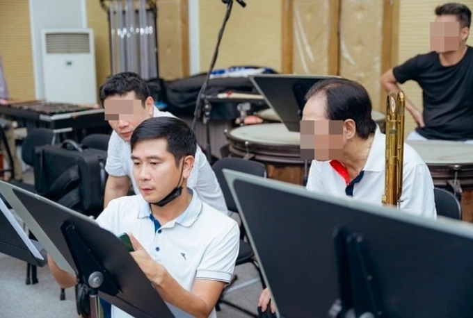Gần đây, Hồ Hoài Anh 'tái xuất' khi đảm nhận vị trí Giám đốc Âm nhạc cho 1 chương trình (Ảnh: BTC) Gần đây, Hồ Hoài Anh 'tái xuất' khi đảm nhận vị trí Giám đốc Âm nhạc cho 1 chương trình (Ảnh: BTC)