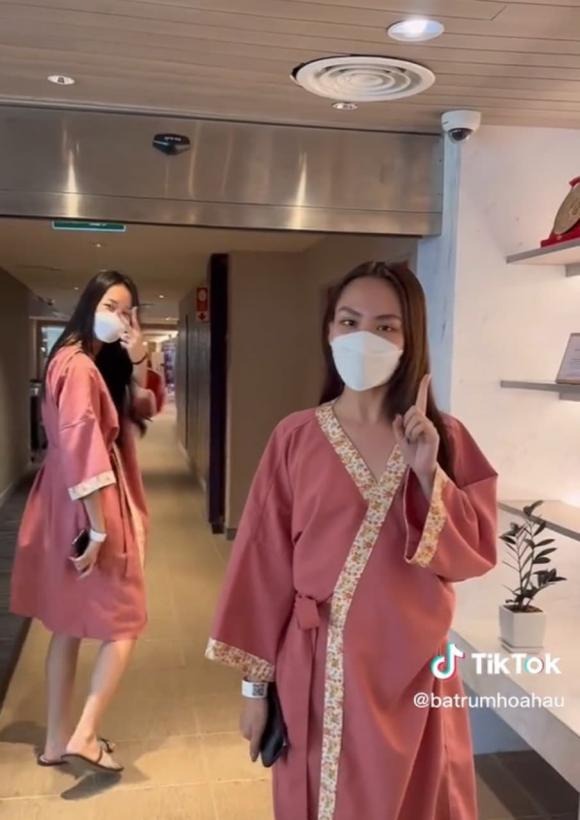Mai Phương thừa nhận mình chỉ cao 1m7 (Ảnh: Chụp màn hình) Mai Phương thừa nhận mình chỉ cao 1m7 (Ảnh: Chụp màn hình)